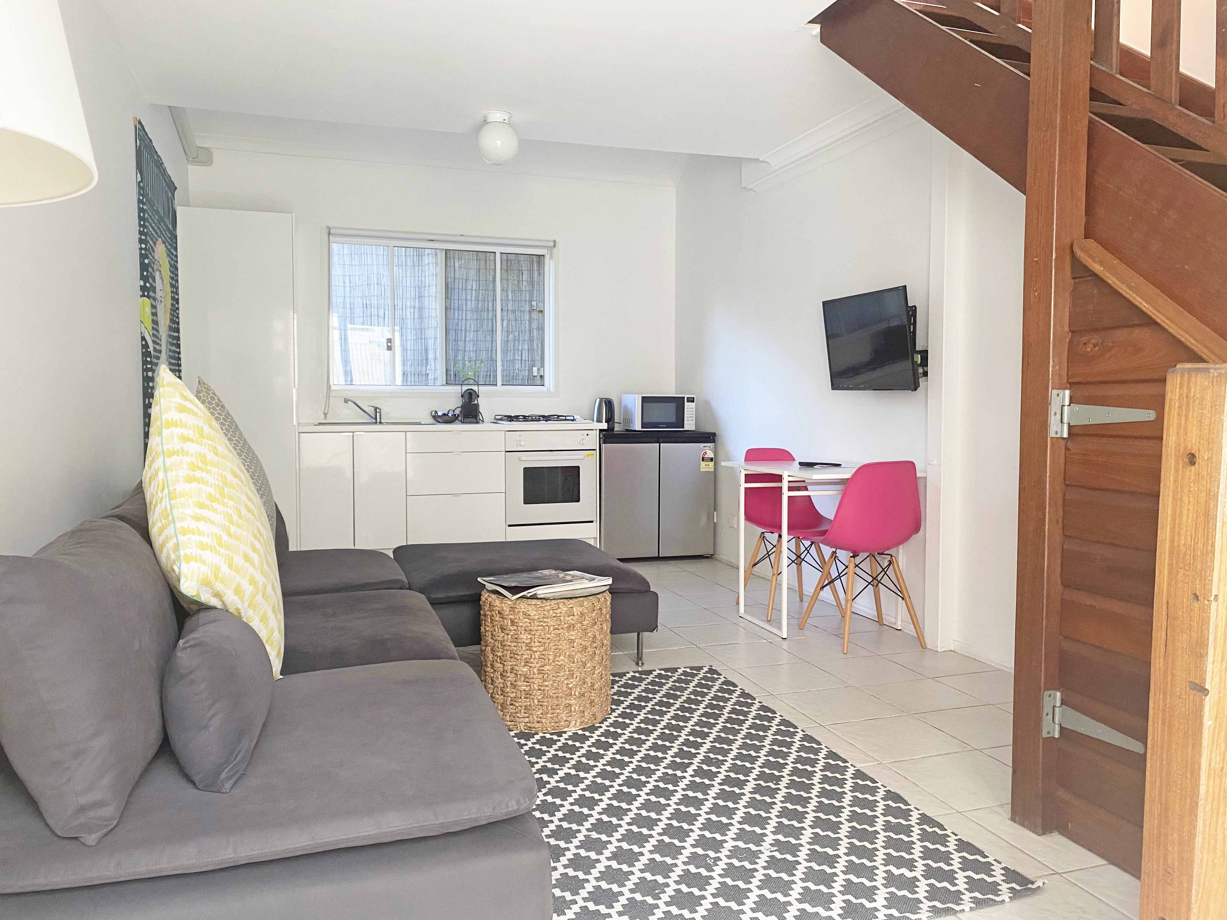 Byron Springs Guest House Rooms & Rates